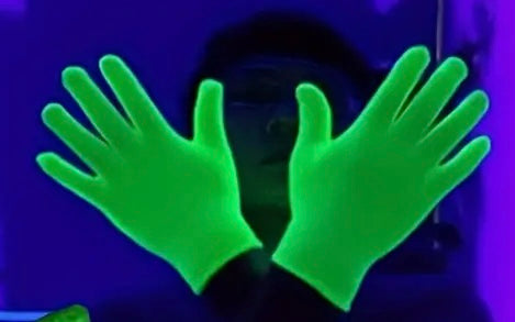Paire de gants fluorescents