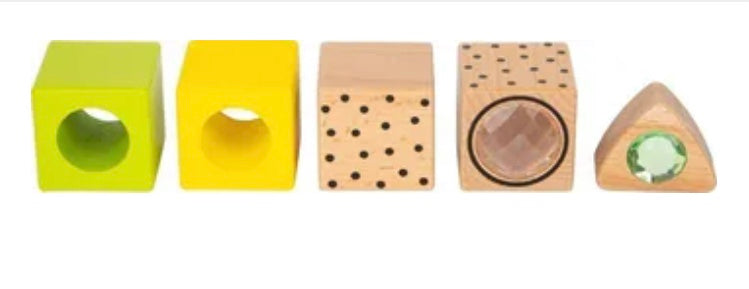 Blocs de construction en bois monde fantastique