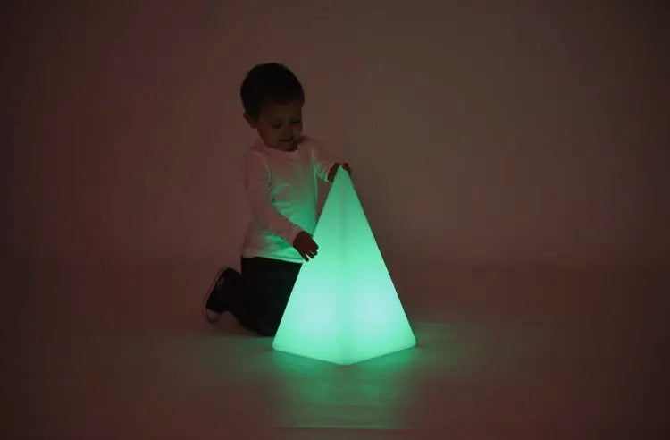 Pyramide lumineuse sensorielle